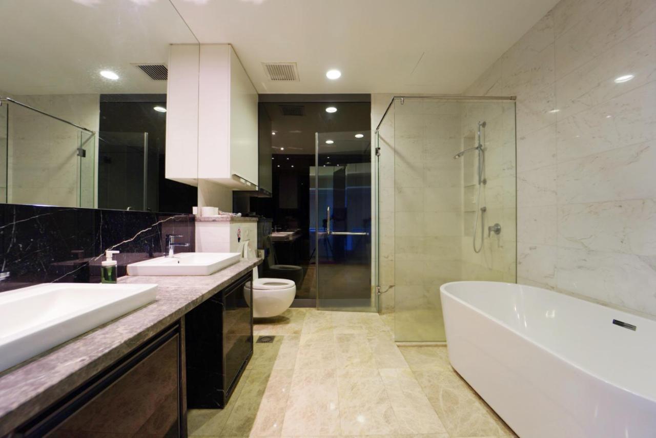 Luxe Suites At Platinum Klcc Kuala Lumpur Exterior foto
